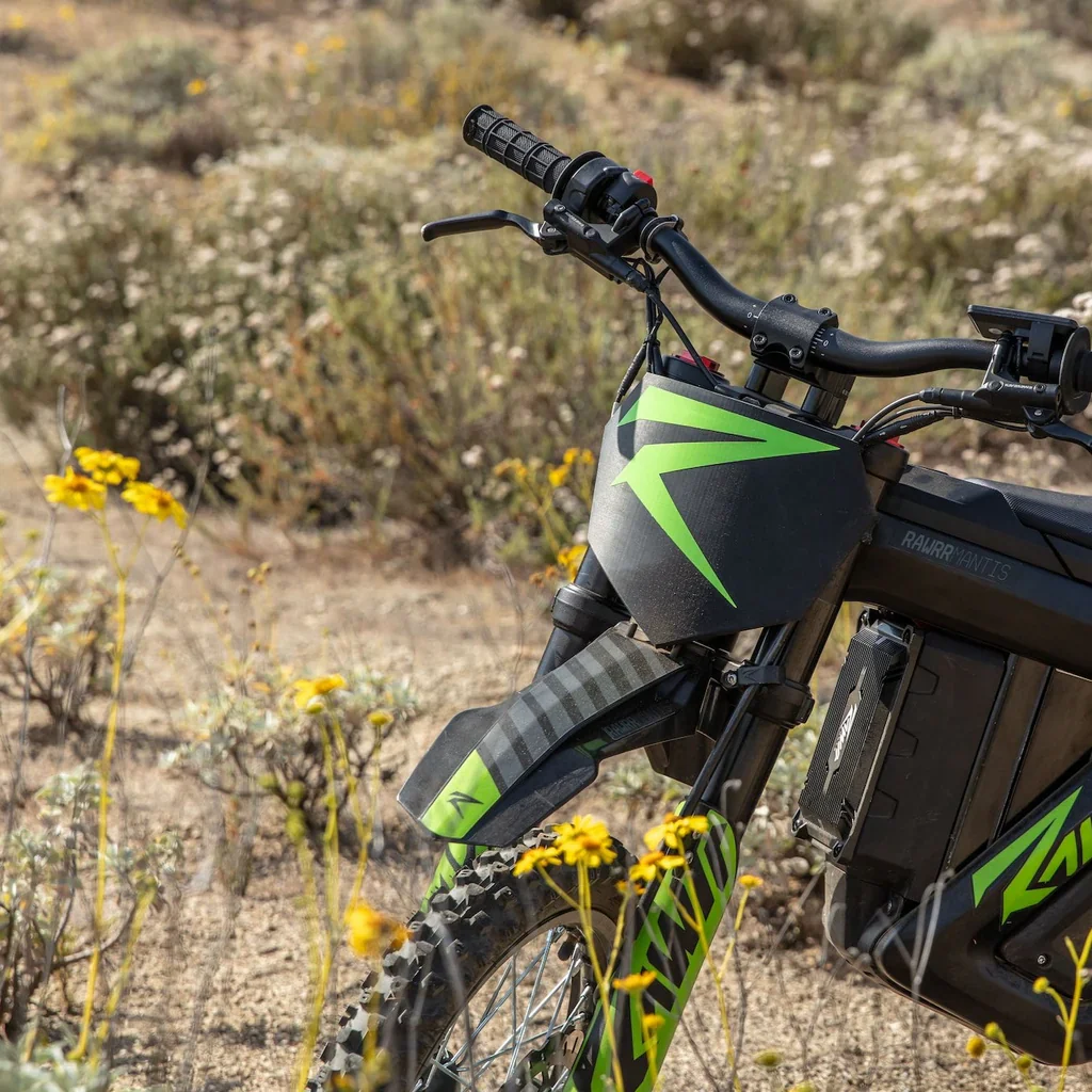 RAWRR MANTIS MINI R & R17 | 72V 20AH 4.5KW | Kids Electric Dirt Bike - Image 20