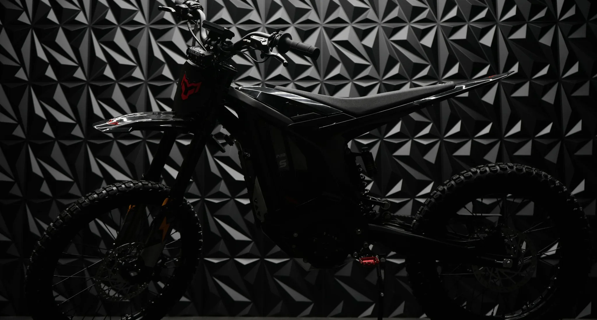 Arctic Leopard XE Pro | 72V 55AH 16.8KW | Electric Dirt Bike (New Release) - Image 8