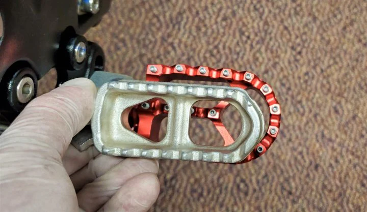 Foot Pegs by Warp 9 | E-ride pro, Surron Light bee, 79 bike - Image 11