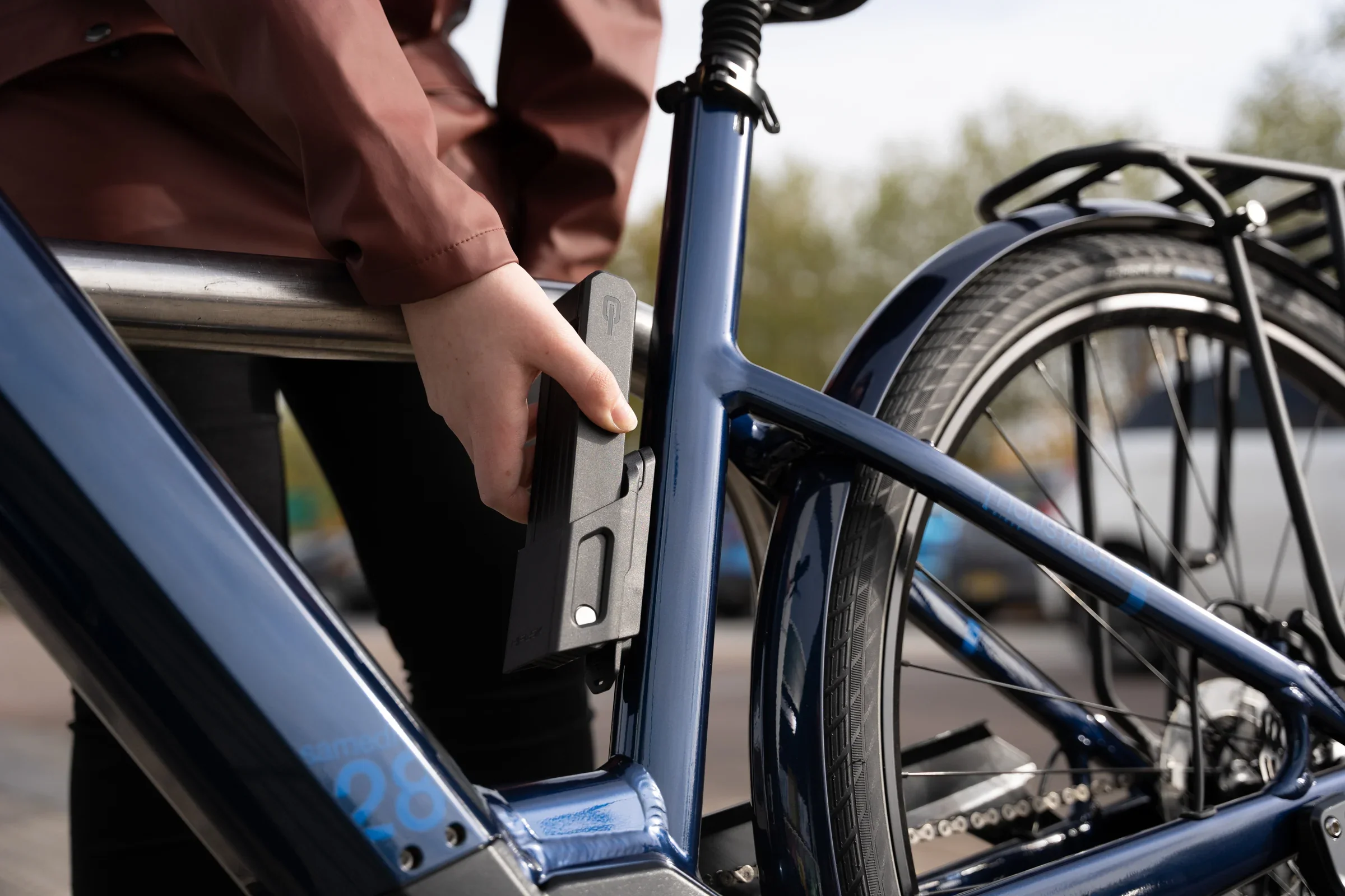 Hiplok SWITCH Folding Bike Lock Compact - For E-Bikes, E-scooters, E-motos - Image 11