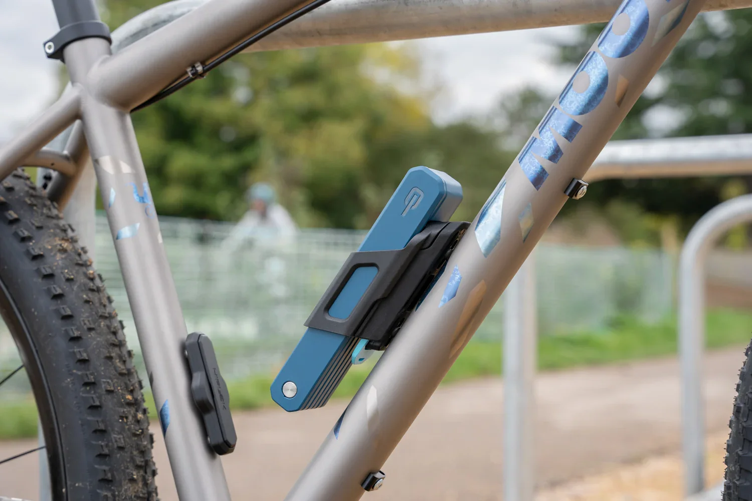 Hiplok SWITCH Folding Bike Lock Compact - For E-Bikes, E-scooters, E-motos - Image 8
