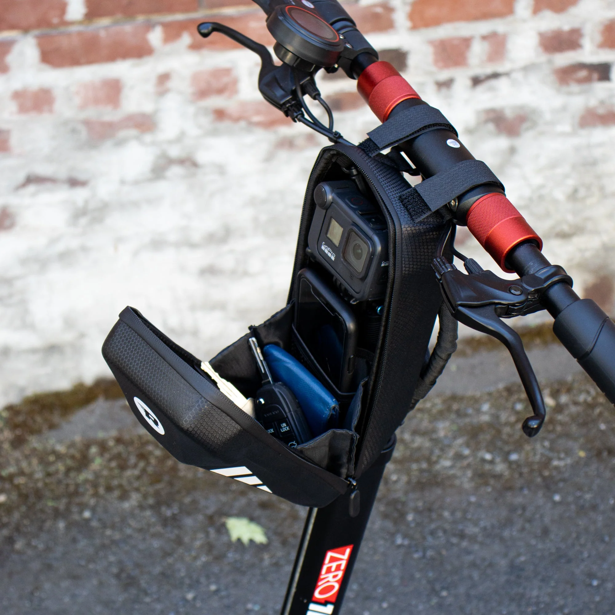REV Rides Reflective Scooter Pouch - Image 12