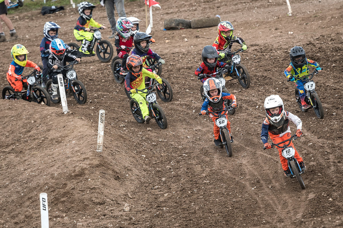 Voltaic Kids Electric Dirt Bike 16'' Lion - Image 15